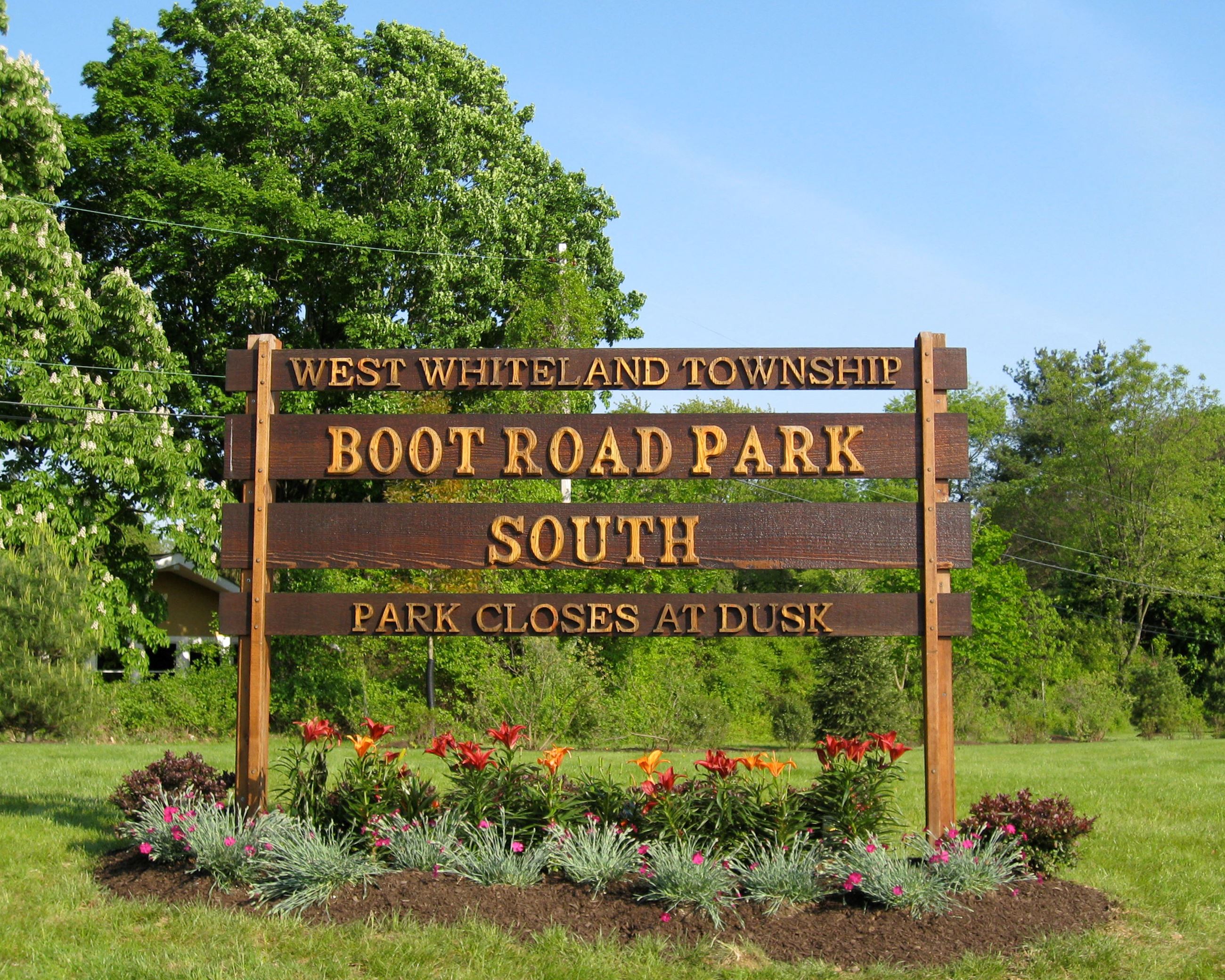 Boot Road Park Sign 5.08